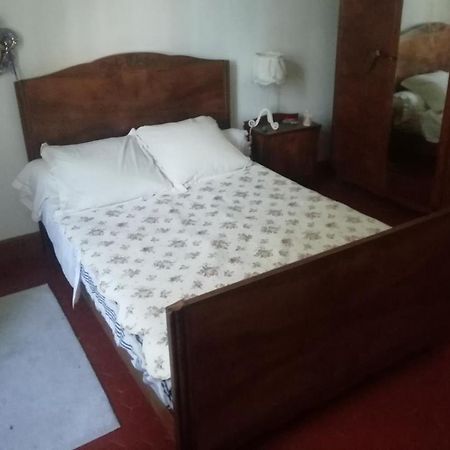アヴィニョン Chez Fleur Bed & Breakfast エクステリア 写真